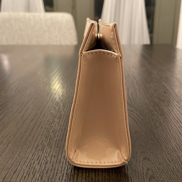 YSL Beauty Cosmetic Travel Pouch - Picture 4 of 4